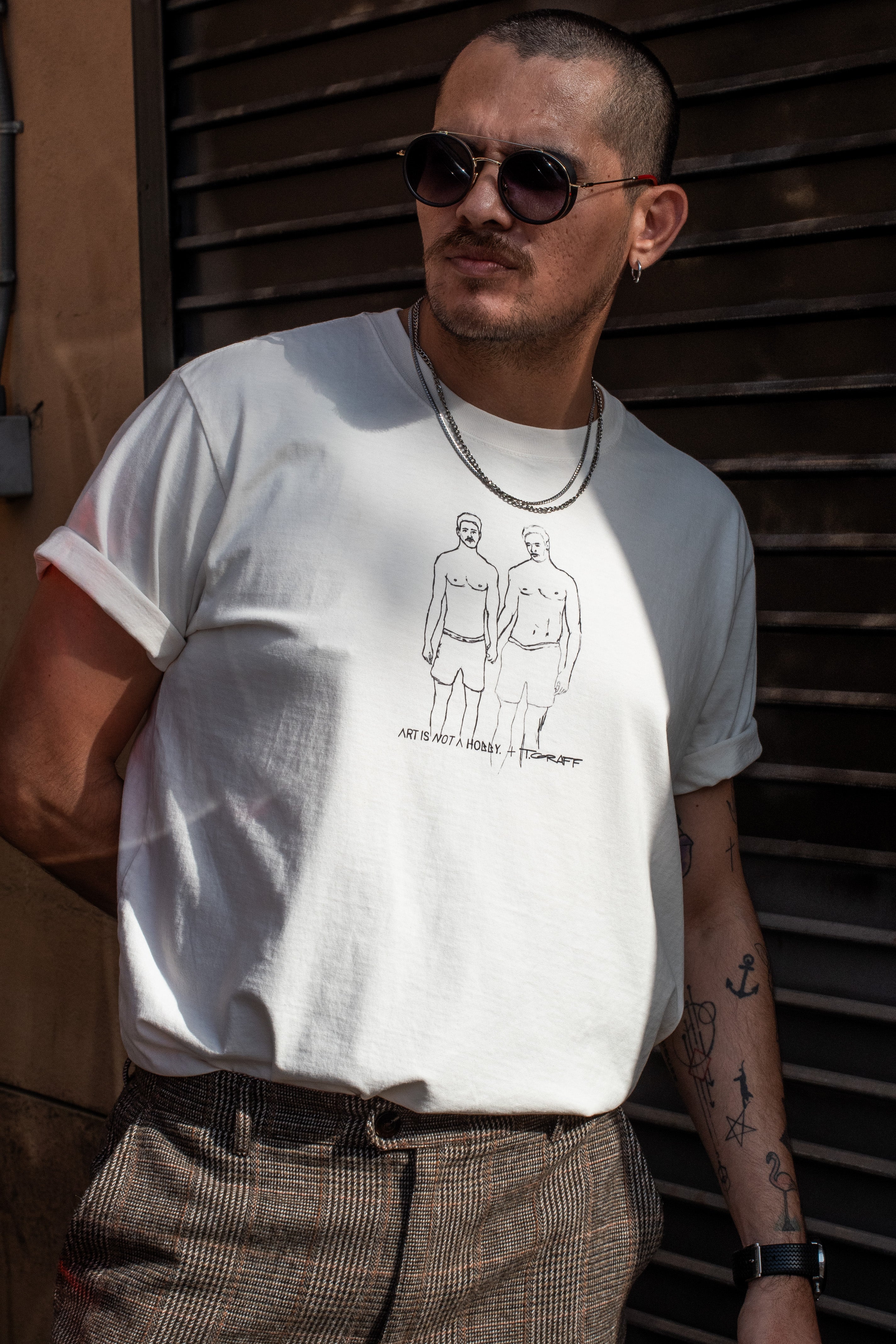 Into-mates T-shirt